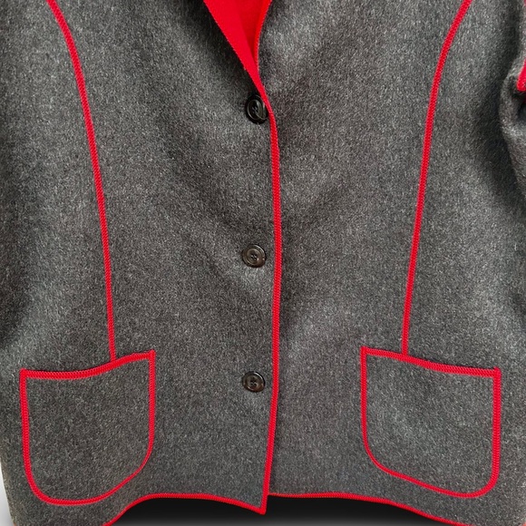 Women’s Lucia Grey 100% New Wool Coat Red Interior and Serged Seams in Size 16 - Picture 6 of 16
